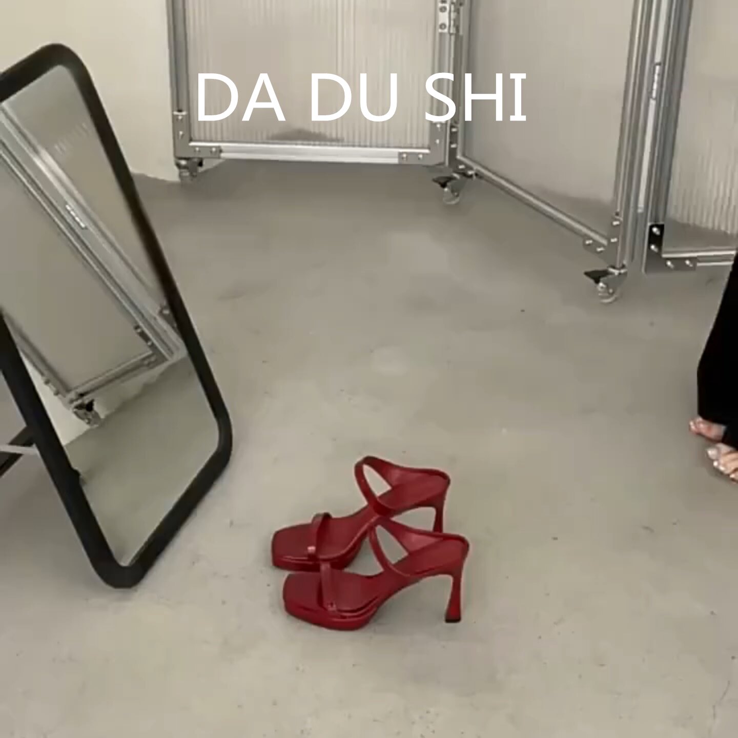 羊皮版·韩系性感风细跟高跟鞋女不累脚露趾半拖鞋时尚防水台凉鞋