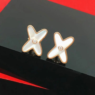 俄罗斯镀玫瑰金白贝母四叶草花型耳钉时尚简约女款饰品