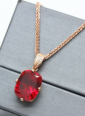 俄罗斯585紫金镀14K玫瑰金时尚镶嵌方形红宝石吊坠气质奢华女饰品