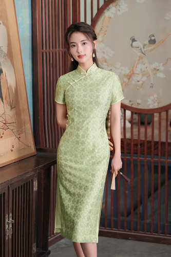 送考旗袍一路绿灯唐雅阁2025新款改良少女年轻款绿色绝美旗袍裙