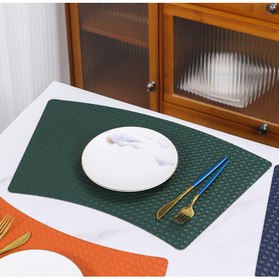 圆桌扇形餐垫隔热垫子餐桌防烫家用防水防油轻奢皮革高级感餐盘垫