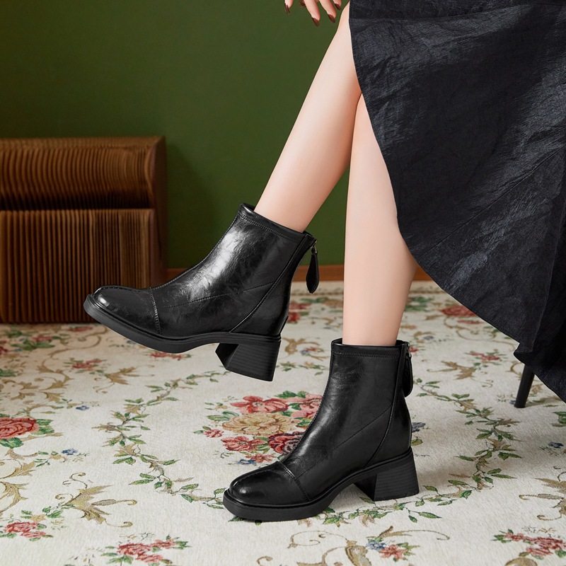 复古方头粗跟短靴女2026英伦风百搭瘦瘦靴马丁靴小个子32 33 34码