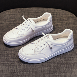 头层牛皮大码女鞋41-43百搭透气浅口小白鞋平底一脚蹬休闲42板鞋