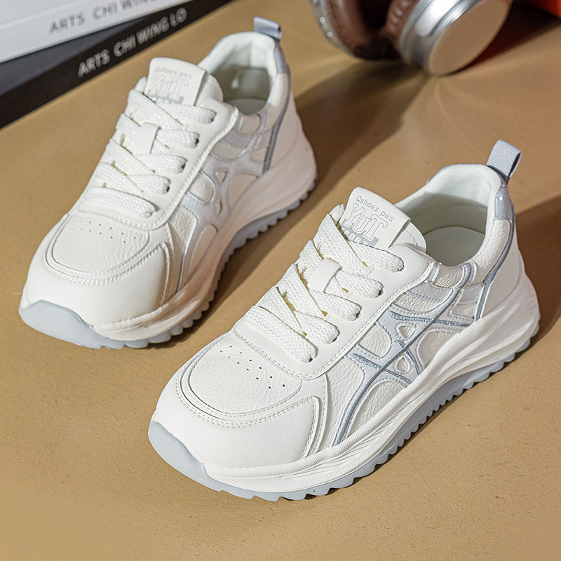 真皮大码女鞋41-43厚底小白鞋2026春季新款42轻便软底运动休闲鞋,女鞋,时尚休闲鞋,淘宝优惠券,粉丝福利购,淘宝优惠卷