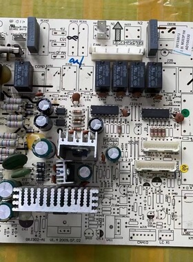 适用格/力清新风柜机空调30133013控制M303F1M电脑GRJ302-A1主板