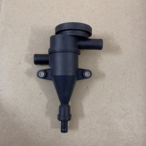 适配福田蒙派克奥铃 拓路者 萨普 风景493发动机呼吸器油气分离器