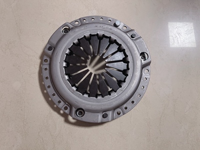 适用江铃宝典4JB1 493柴油车离合器压盘225mm 江铃皮卡汽车配件