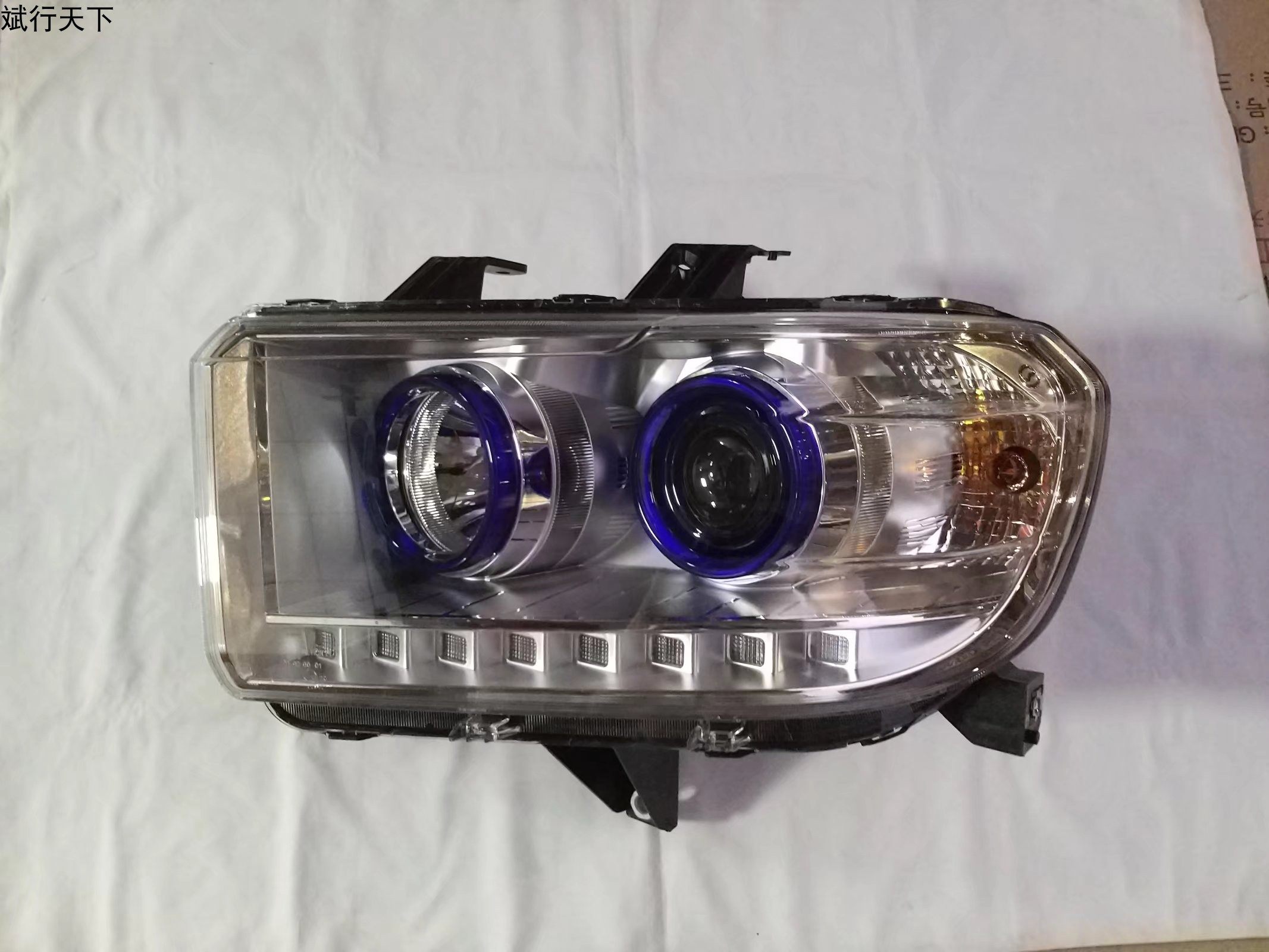 适用中兴威狮G7大领主前大灯总成前照明灯组合头灯原厂皮卡车配件