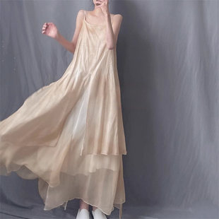 连衣裙大码女装胖mm遮肚子轻奢高级感2026春夏新款无袖裙圆领时尚