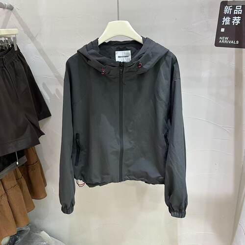 欧货连帽短款宽松冲锋衣女