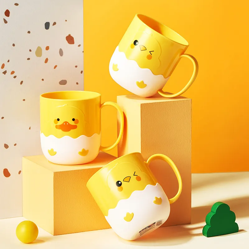 新品小黄鸭洗漱杯卡通可爱小鸡漱口杯刷牙杯牙刷杯