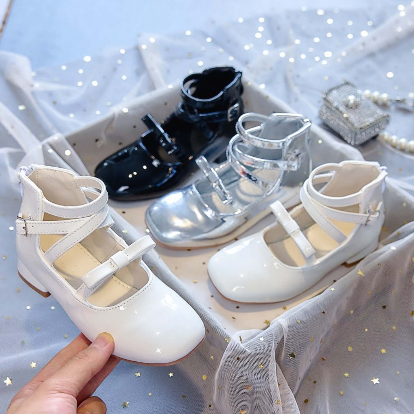 女童芭蕾风漆皮方头低跟玛丽珍鞋