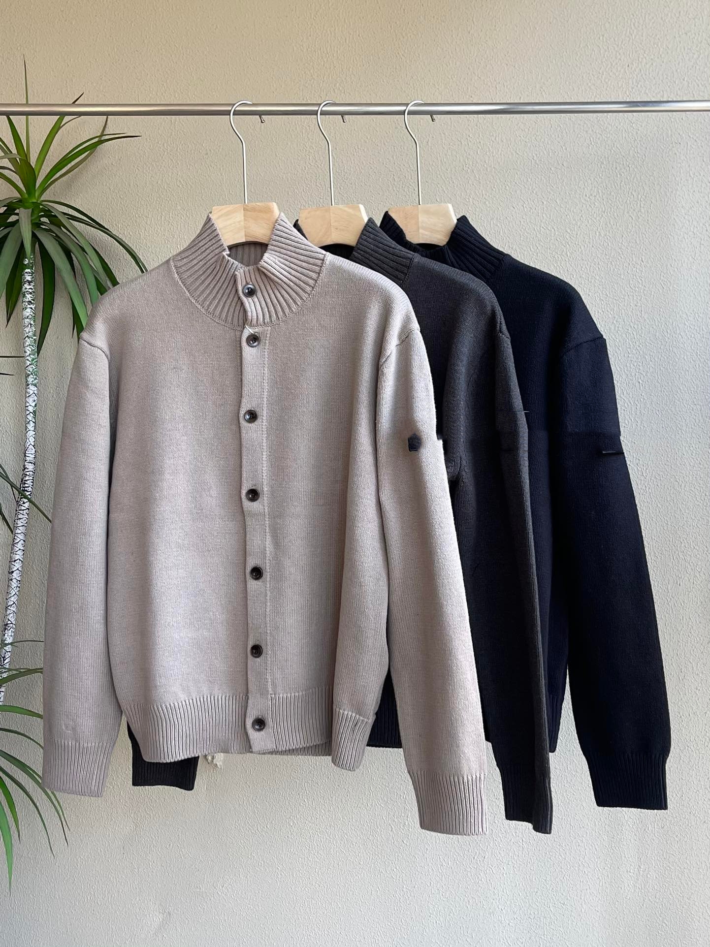 跨境秋冬男高领徽章针织衫开衫外套男宽松袖章毛衣Badge sweater