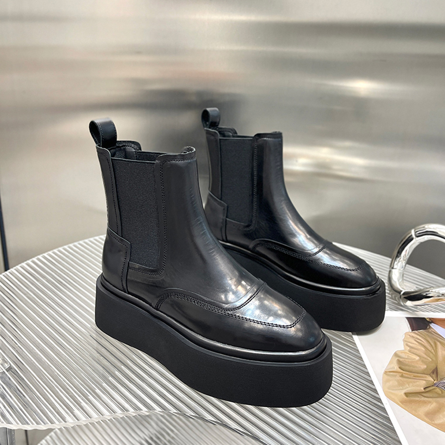 英伦风厚底切尔西短靴女2025冬季新款真皮松糕增高复古瘦瘦马丁靴,女鞋,切尔西靴,淘宝优惠券,粉丝福利购,淘宝优惠卷