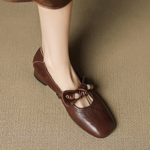 女复古粗低跟浅口单鞋 2025春秋新款 真皮串珠蝴蝶结一字带玛丽珍鞋