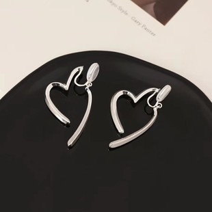 「纤纤坠」无耳洞交叉爱心蚊香盘耳夹吊坠方圆脸显脸小耳环气质女