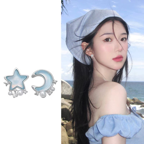 星月不对称蚊香盘耳夹