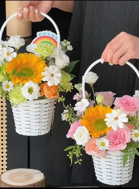 圆形直桶花篮仿藤手工编织手提花篮教师节花店节日花篮儿童节礼物