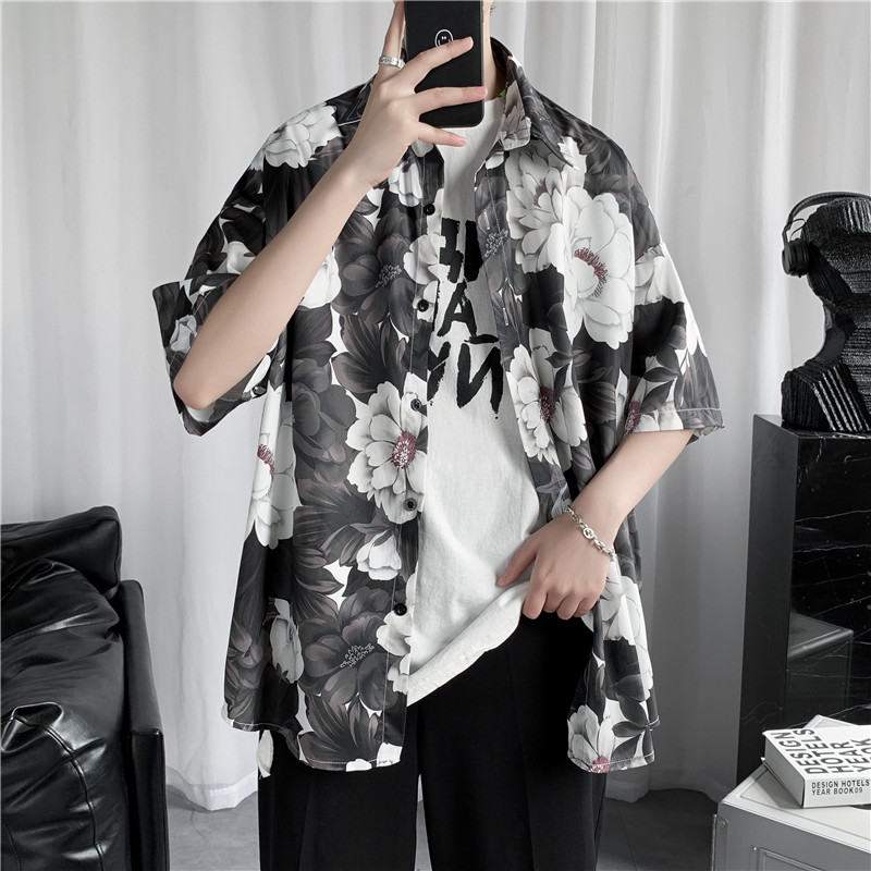 CS50   夏季新款冰丝短袖衬衫男宽松帅气潮流五分袖衬衣图片