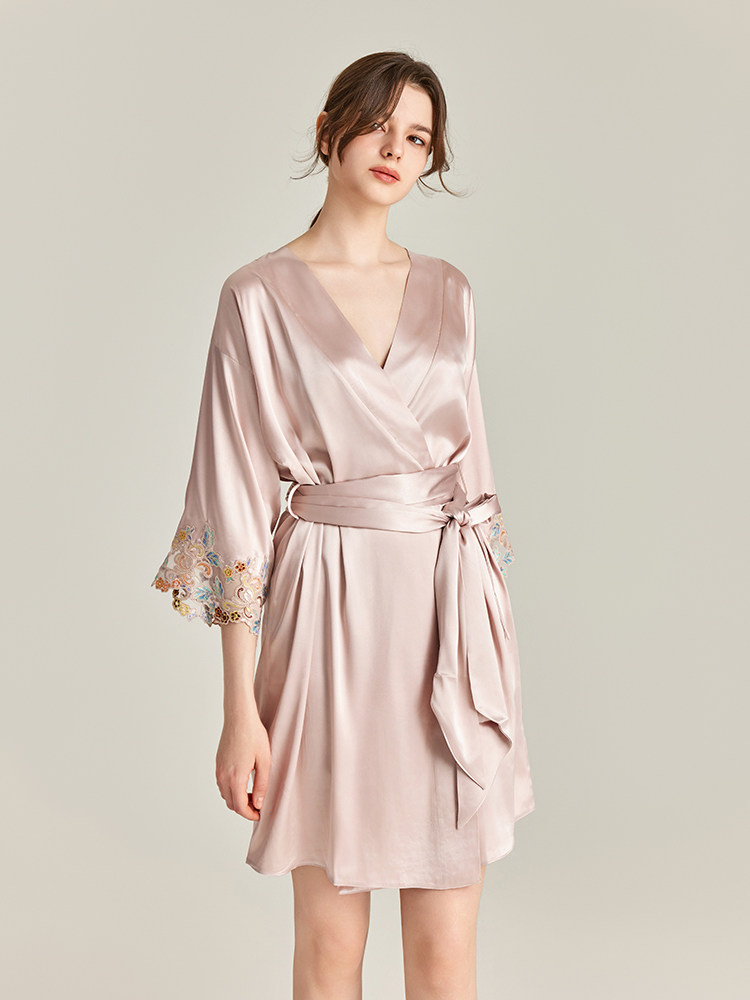 FALL-WINTER 2024 LP25TH ANNIVERSARY LACE EMBROIDERY COLORFUL LACE SILK-BLEND CROPPED NIGHTGOWN OUTER ROBE LOUNGEWEAR