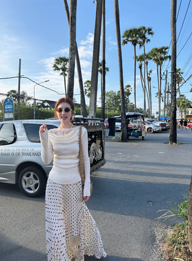 WANNANKE 格蕾香榭 温柔气质蕾丝拼接褶皱荡领长袖修身显瘦针织衫