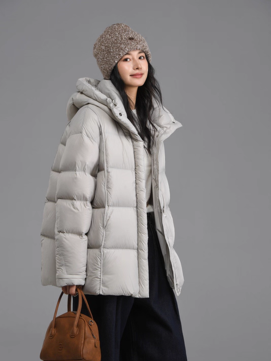 Z7718 泡芙中长款连帽羽绒服女蓬松柔软新国标90白鸭绒休闲加厚潮