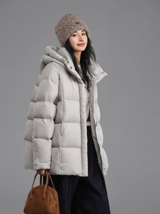 Z7718 连帽羽绒服女蓬松柔软新国标90白鸭绒休闲加厚潮 泡芙中长款