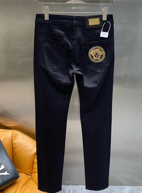 谷聆 2026欧货春秋黑色修身牛仔裤潮流刺绣小脚裤男裤美式牛仔裤