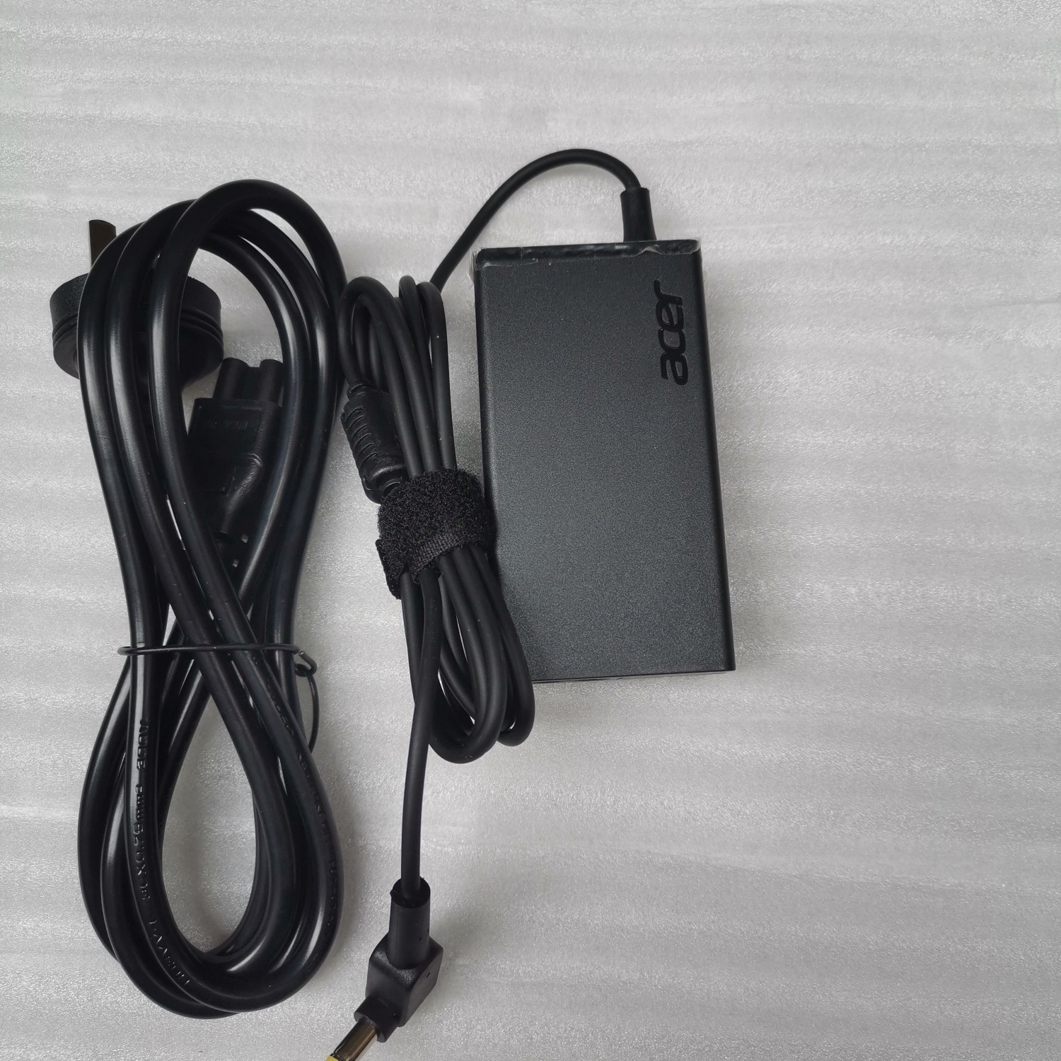 宏基acer星锐7560G 5560G 4752G笔记本电源适配器19V4.74A充电线