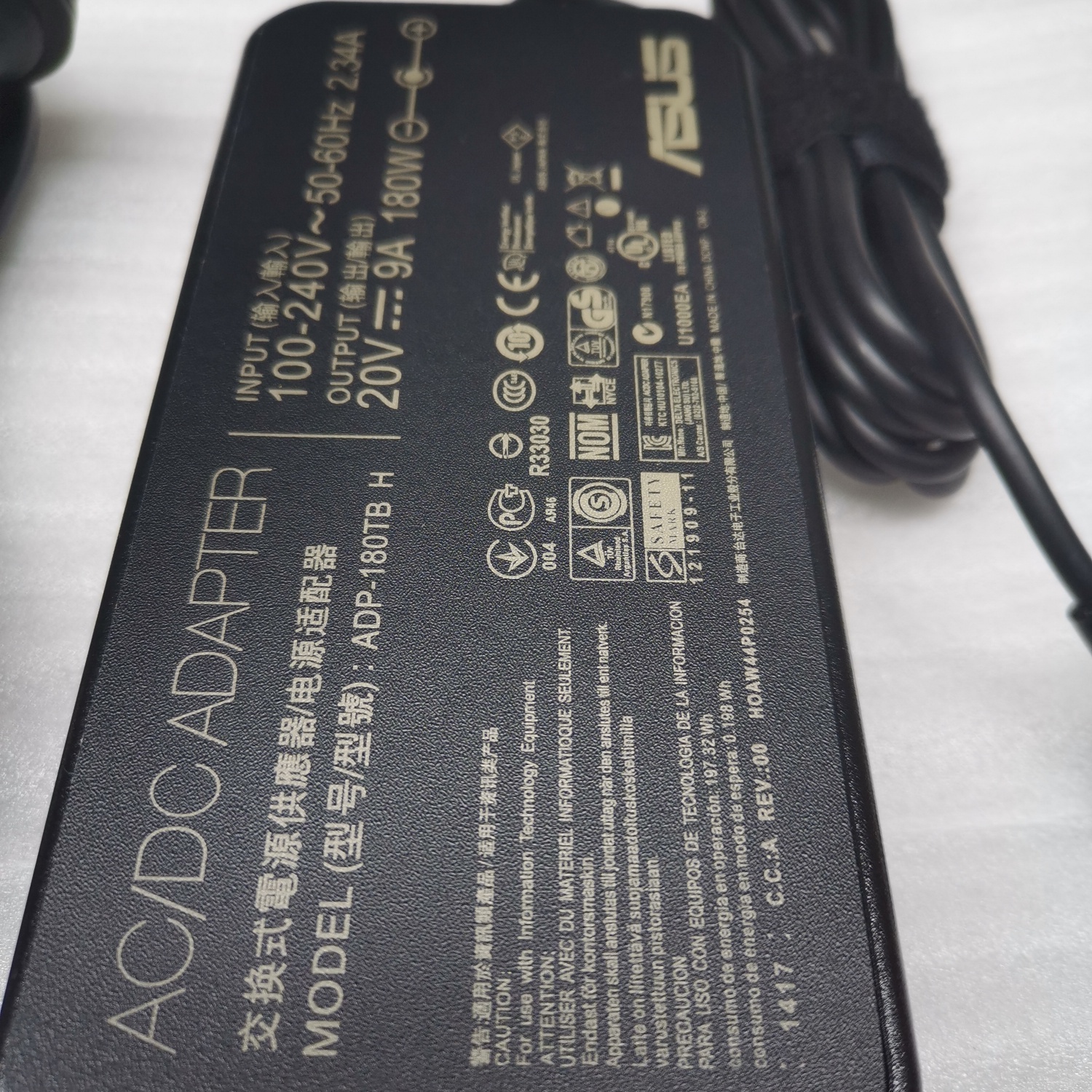适用华硕ROG冰刃3 S5C笔记本充电器ADP-180UB B 19.5V9.23A足180W
