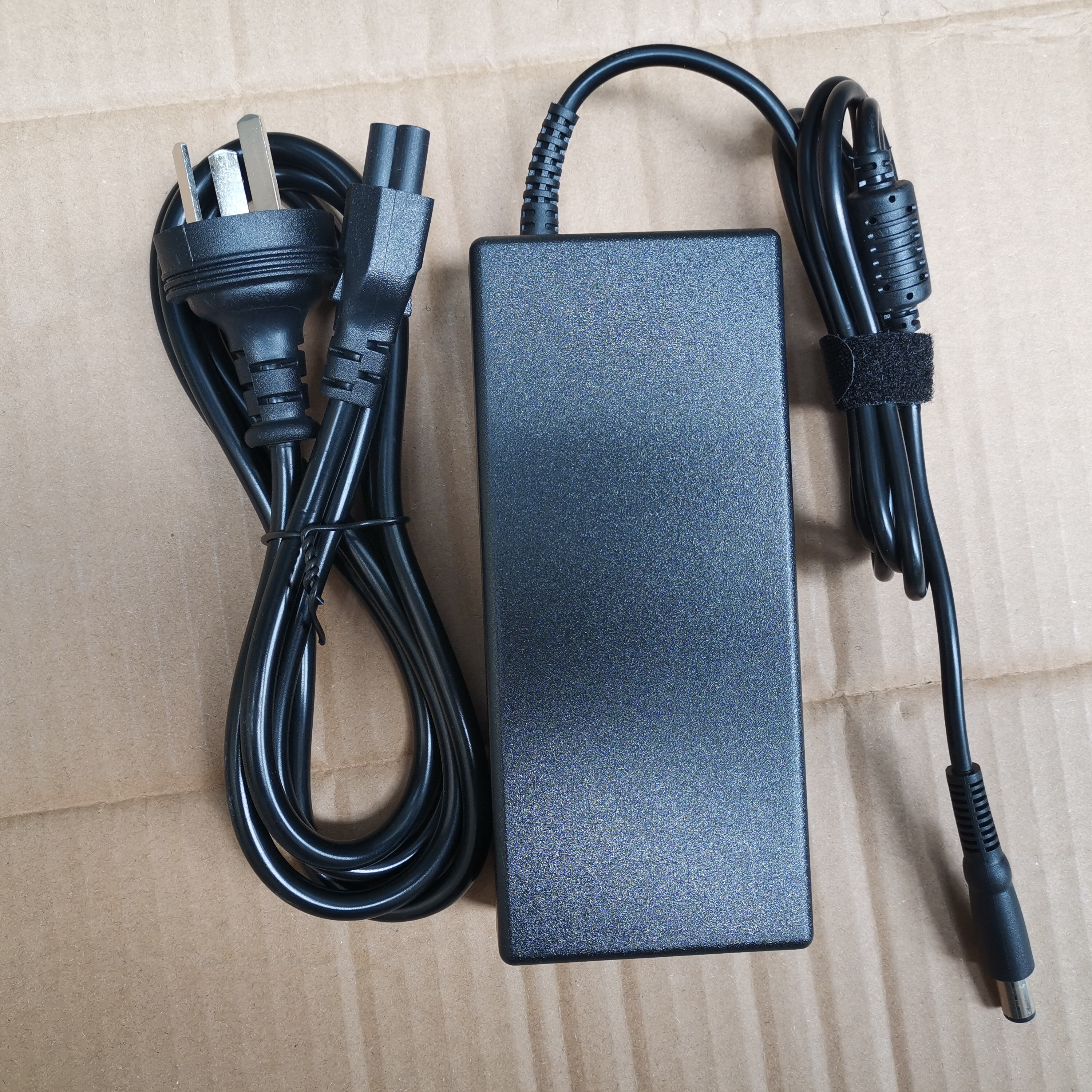 DELL戴尔游匣G3-3590游戏笔记本充电源适配器130W 19.5V 6.7A