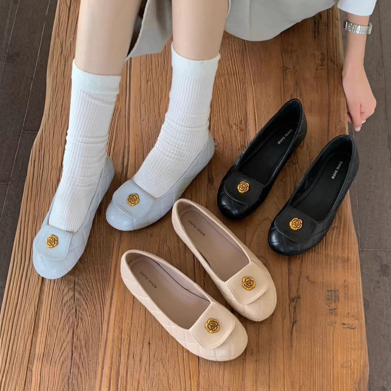 法式小香风山茶花浅口单鞋女2026新款春季平底百搭舒适温柔奶奶鞋,女鞋,浅口单鞋,淘宝优惠券,粉丝福利购,淘宝优惠卷