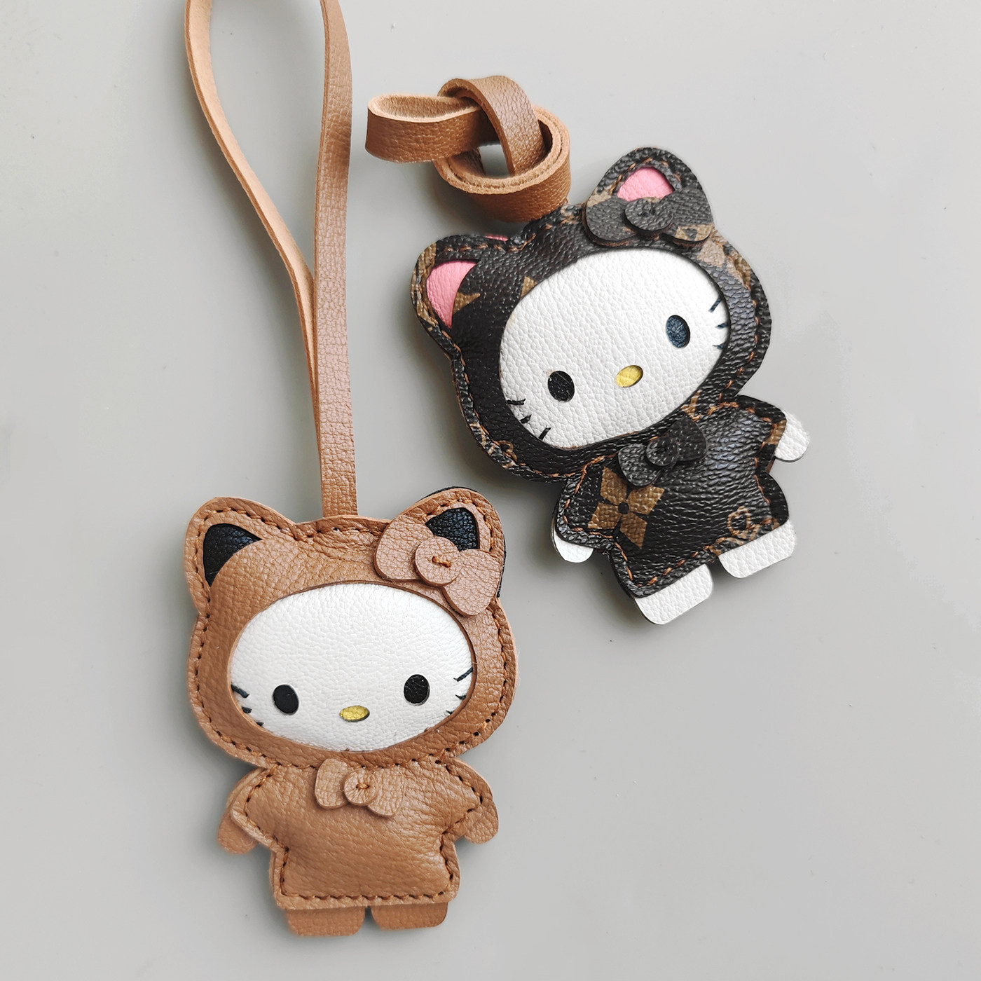 法羊皮包包挂件高级感真皮精致汽车钥匙扣小饰品配饰书包背包装饰