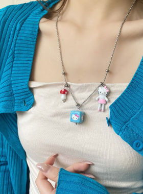 可爱卡通方块kt项链毛衣春夏链小众长款设计辣妹高级锁骨配饰