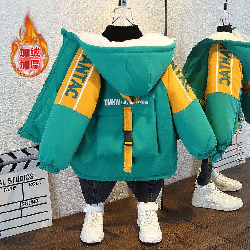 男童加绒加厚派克服新款