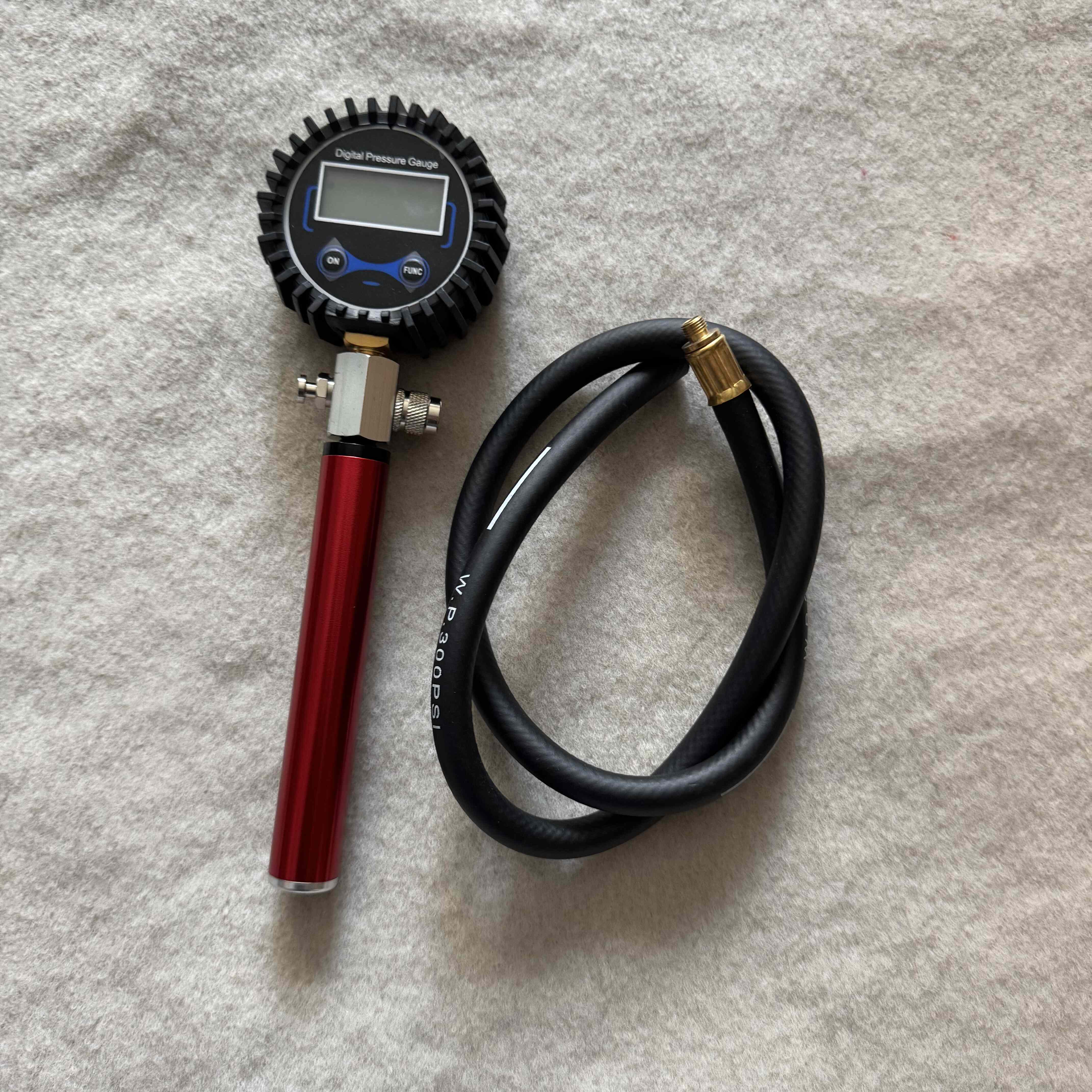 柴油天然气重卡货车发动机LNG涡轮增压器旁通阀打压测试调整工具