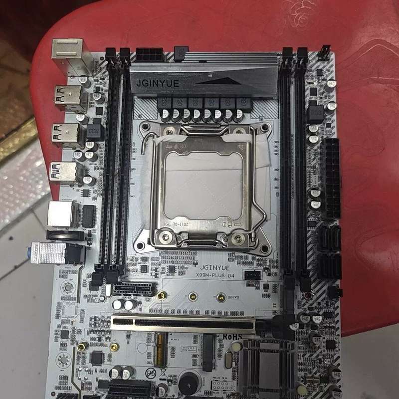 议价精粤JGINYUE X99M-PLUS D4主板 成图片
