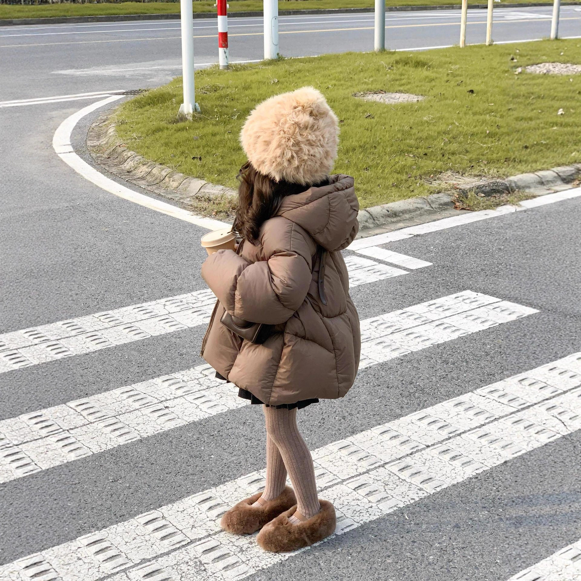 冬季女童美拉德轻薄连帽保暖棉服