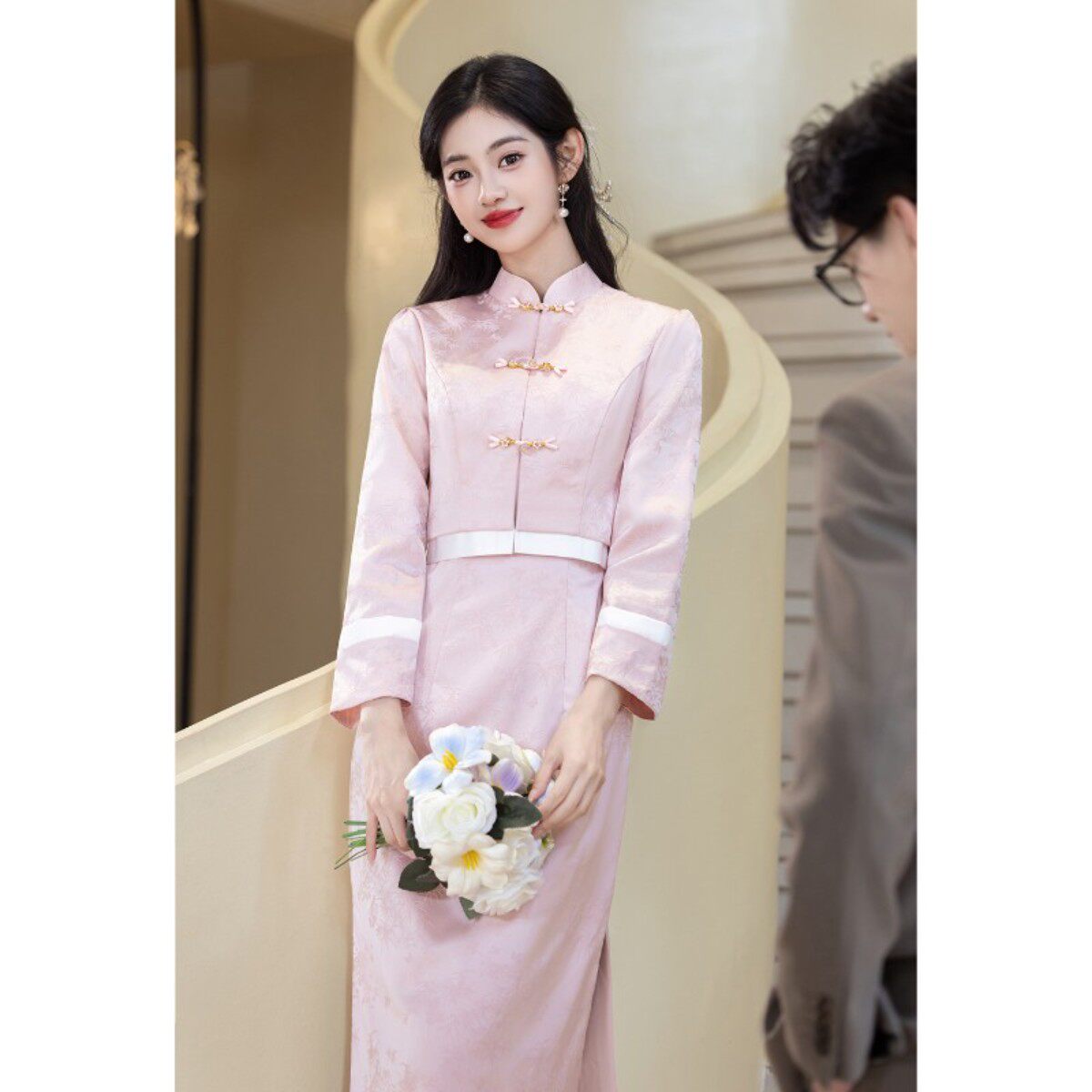 粉色新中式订婚礼服女新娘结婚敬酒服春夏季长袖回门服显瘦两件套