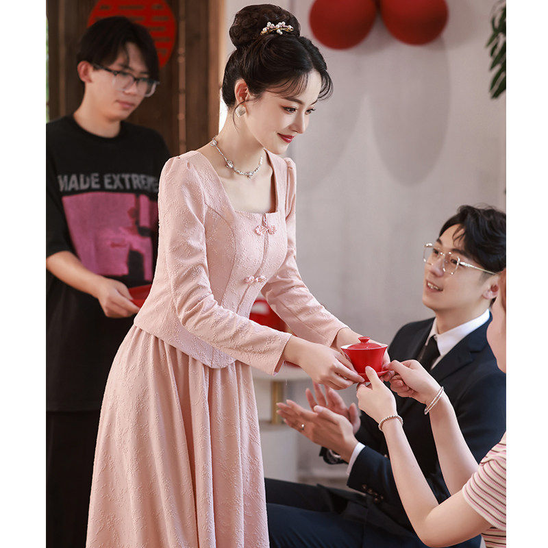 海棠记粉色订婚连衣裙新款敬酒服新娘长袖冬季结婚礼服回门装显瘦