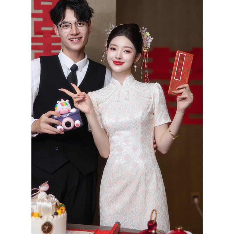 新中式高端旗袍订婚礼服女2026新款敬酒服新娘高级感轻奢夏季蕾丝