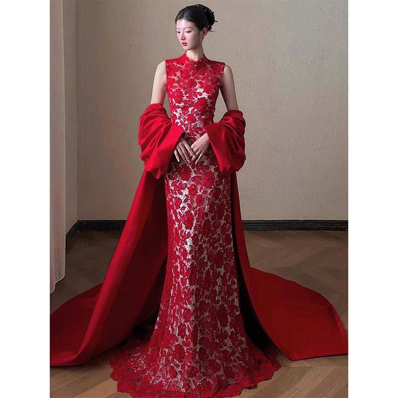 新中式敬酒服新娘改良高级感红色晨袍女蕾丝鱼尾重工订婚结婚礼服