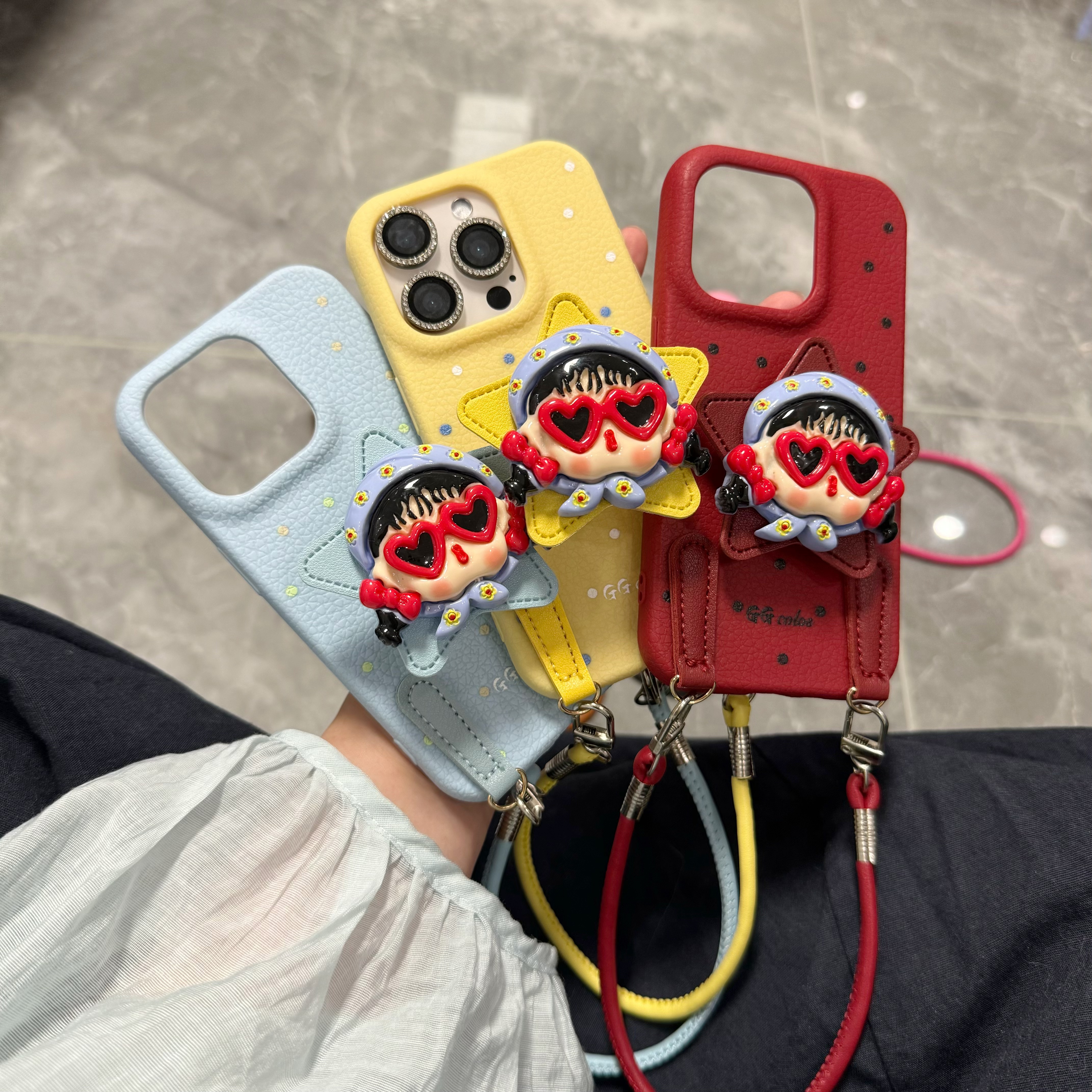 小红书爆款新款皮革支架适用苹果16Promax手机壳iPhone15Plus手绳14/13/17Promax女11/17Pro/14plus皮纹16Pro