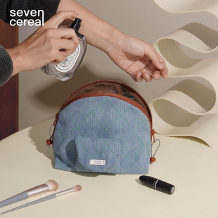 七谷|原创限定版化妆包女便携式大容量牛仔多功能旅行收纳包组合