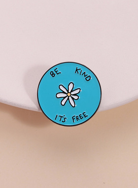 蓝绿色圆形胸针成为善良的人励志小花朵金属胸针服饰配件扣收腰