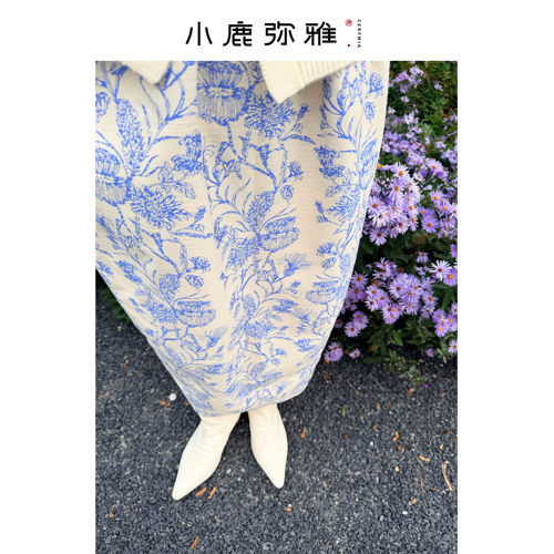 小鹿弥雅《青花》系列原创新中式提花花苞半身长裙秋冬