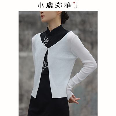 小鹿弥雅莱赛尔系扣V领开衫