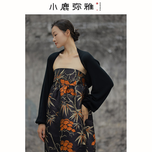 小鹿弥雅莱赛尔无扣披肩开衫