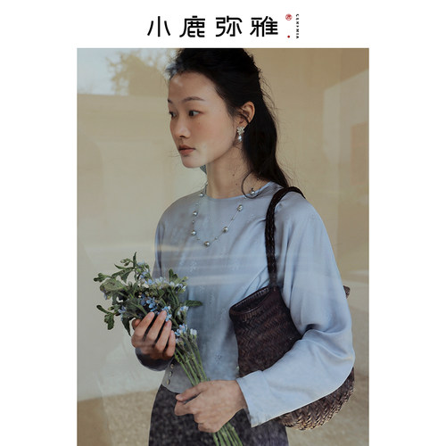 小鹿弥雅提花气质长袖上衣