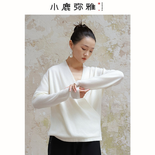 小鹿弥雅山羊绒套头交领